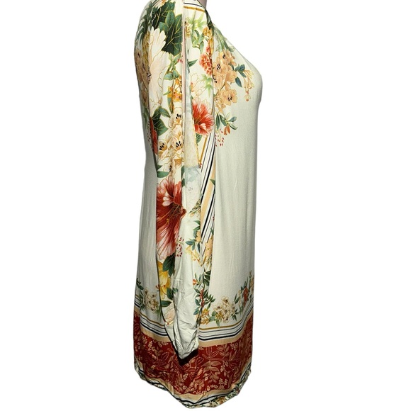 Farm Rio dress with cut outs. EUC. Ivory with floral print. Cold shoulder S - Picture 3 of 13